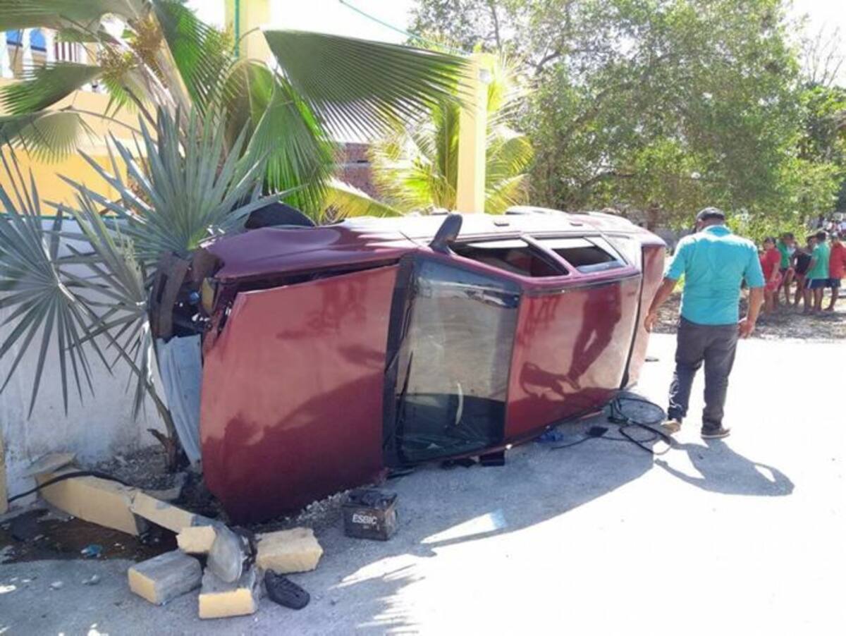 Vehículo se estrelló contra una vivienda en el sector de Punta de Piedra, en Coveñas.