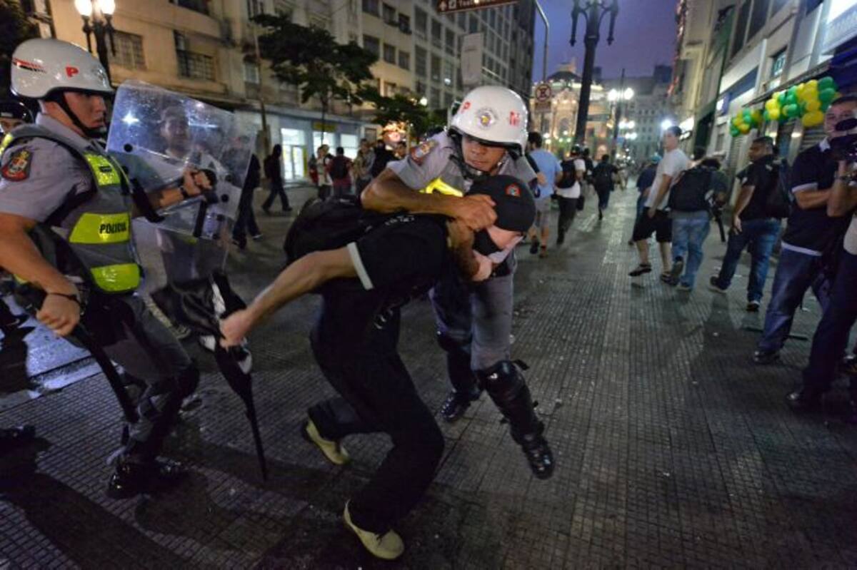 Las protestas en Brasil se intensifican. AFP NELSON ALMEIDA