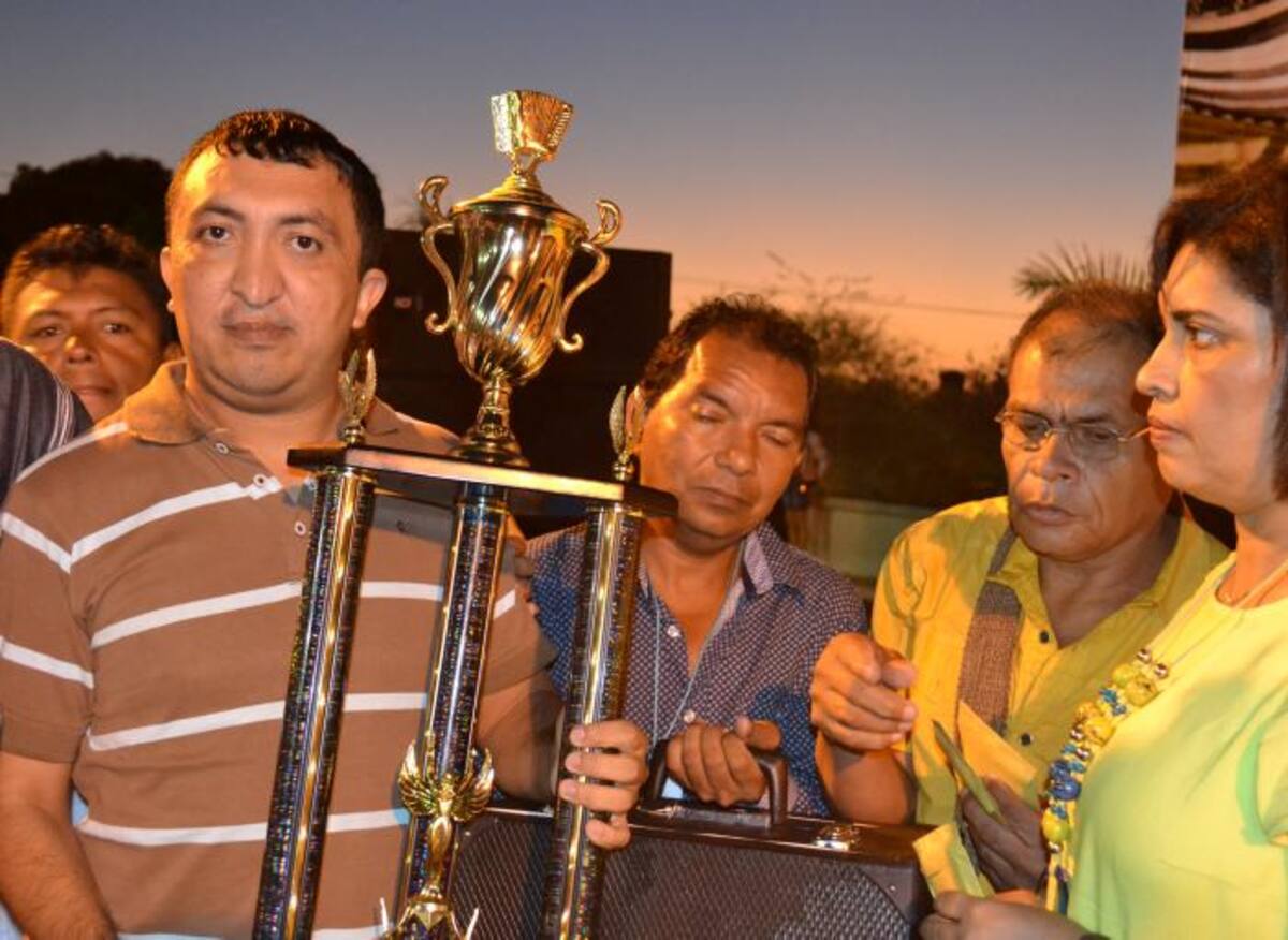 El fin de semana anterior se cumplió el Festival Sabanero del Acordeón, coronándose como nuevo rey, Eris Puentes. CORTESÍA/