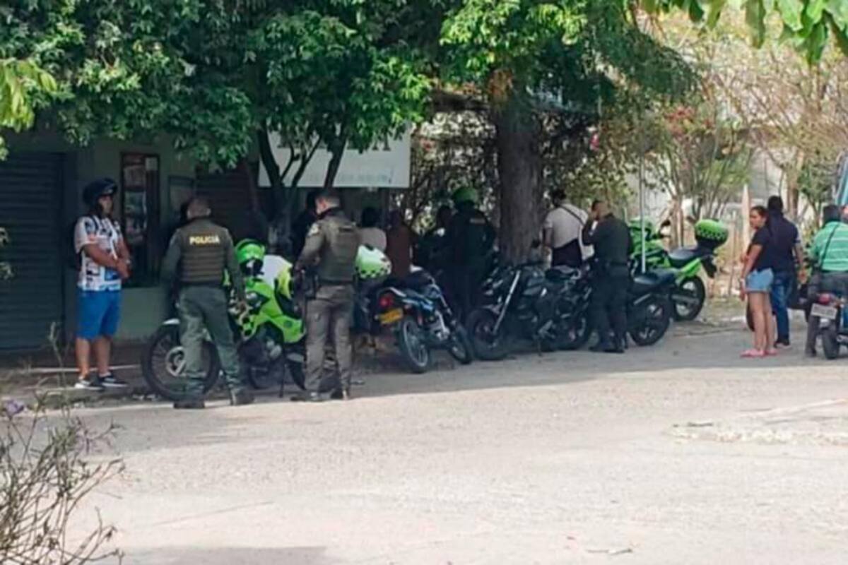 Investigan muerte de mujer en su casa: tenía herida con arma blanca