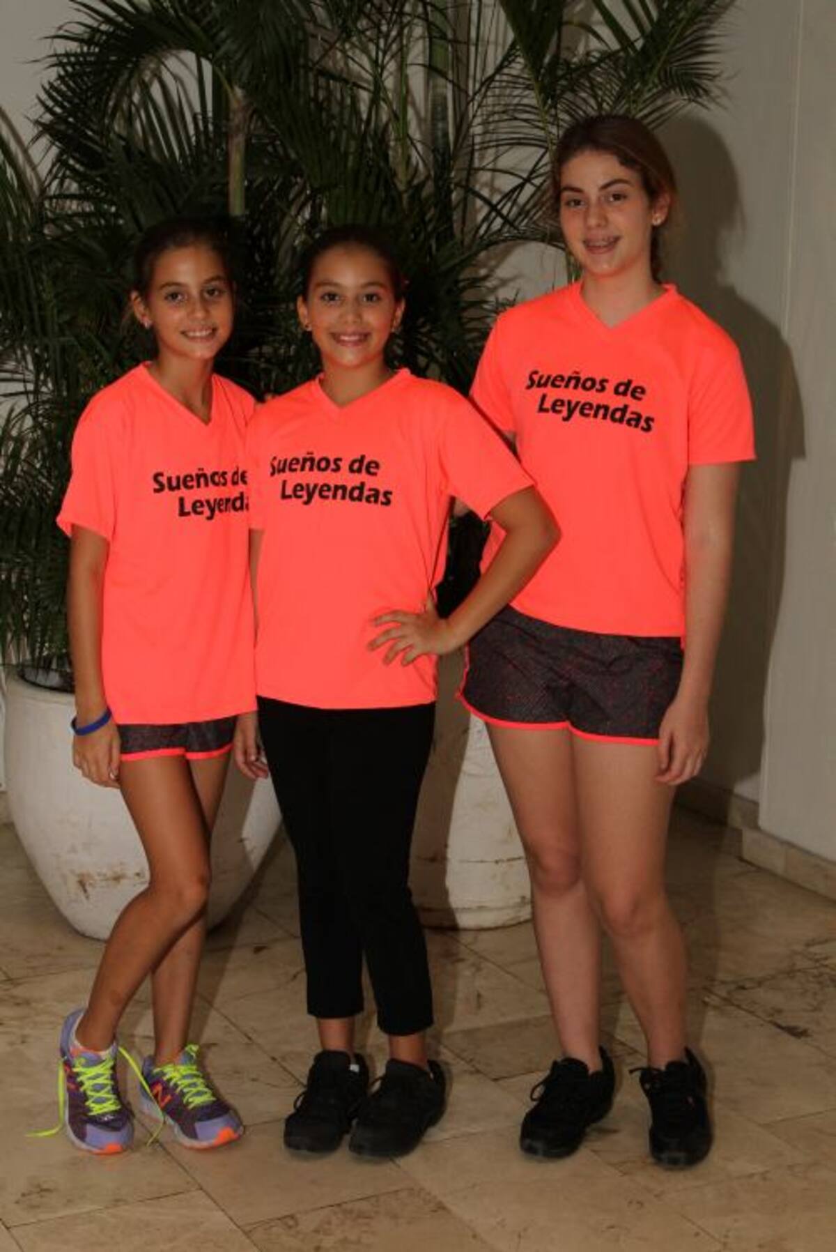 Julieta, Nicolle y Gabriela Gedeón. MARUJA PARRA