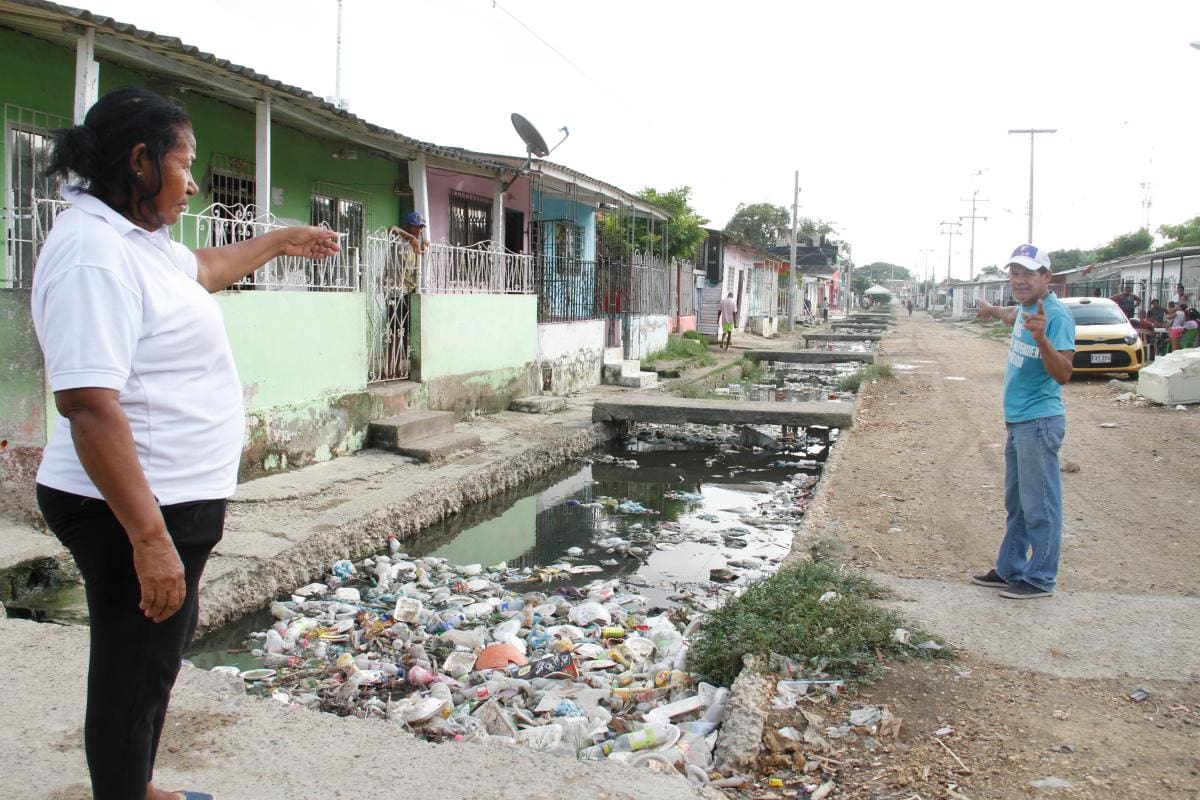 El canal de Las Maravillas en Olaya que más bien parece una pesadilla