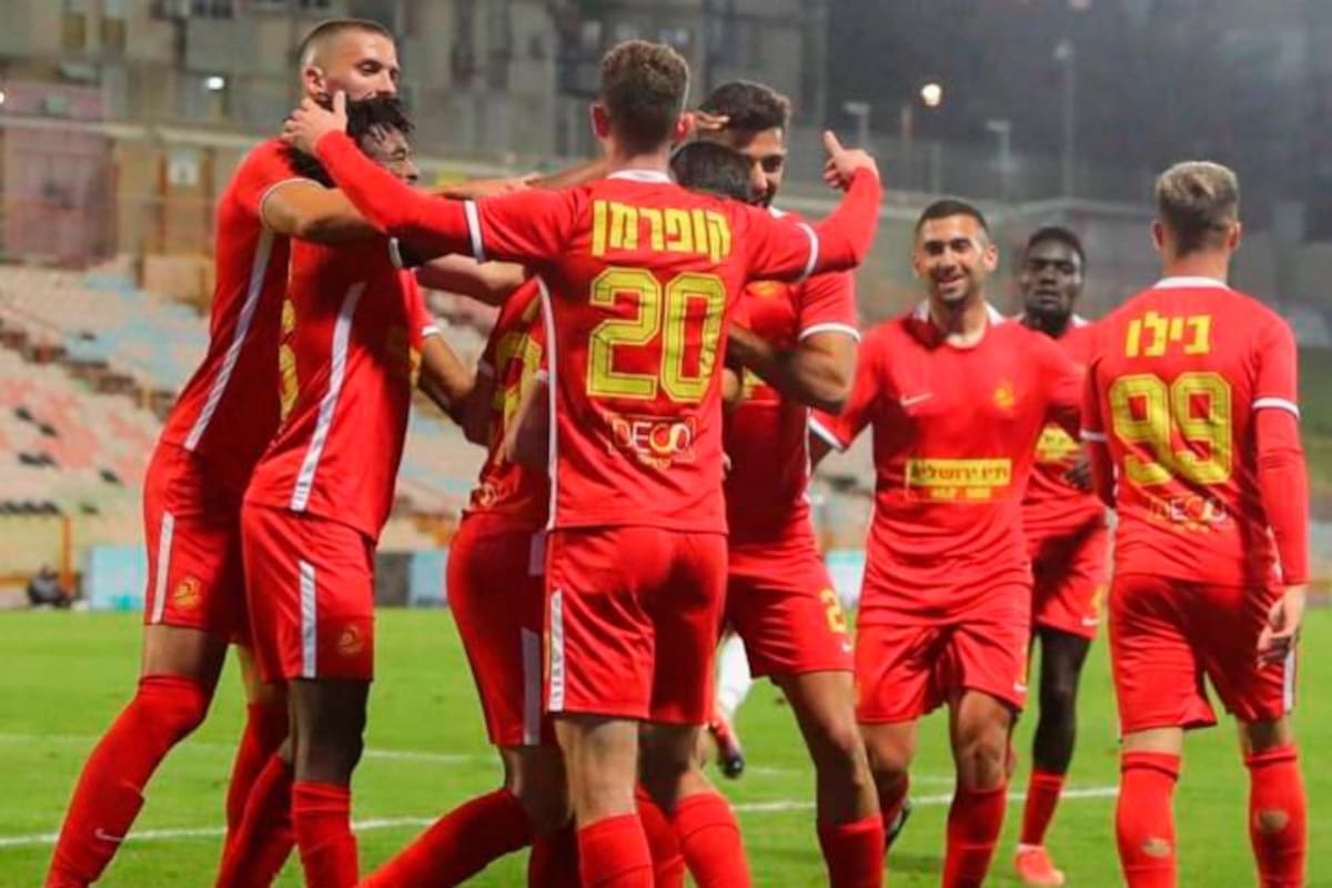Conozca al futbolista colombiano que está atrapado en Israel