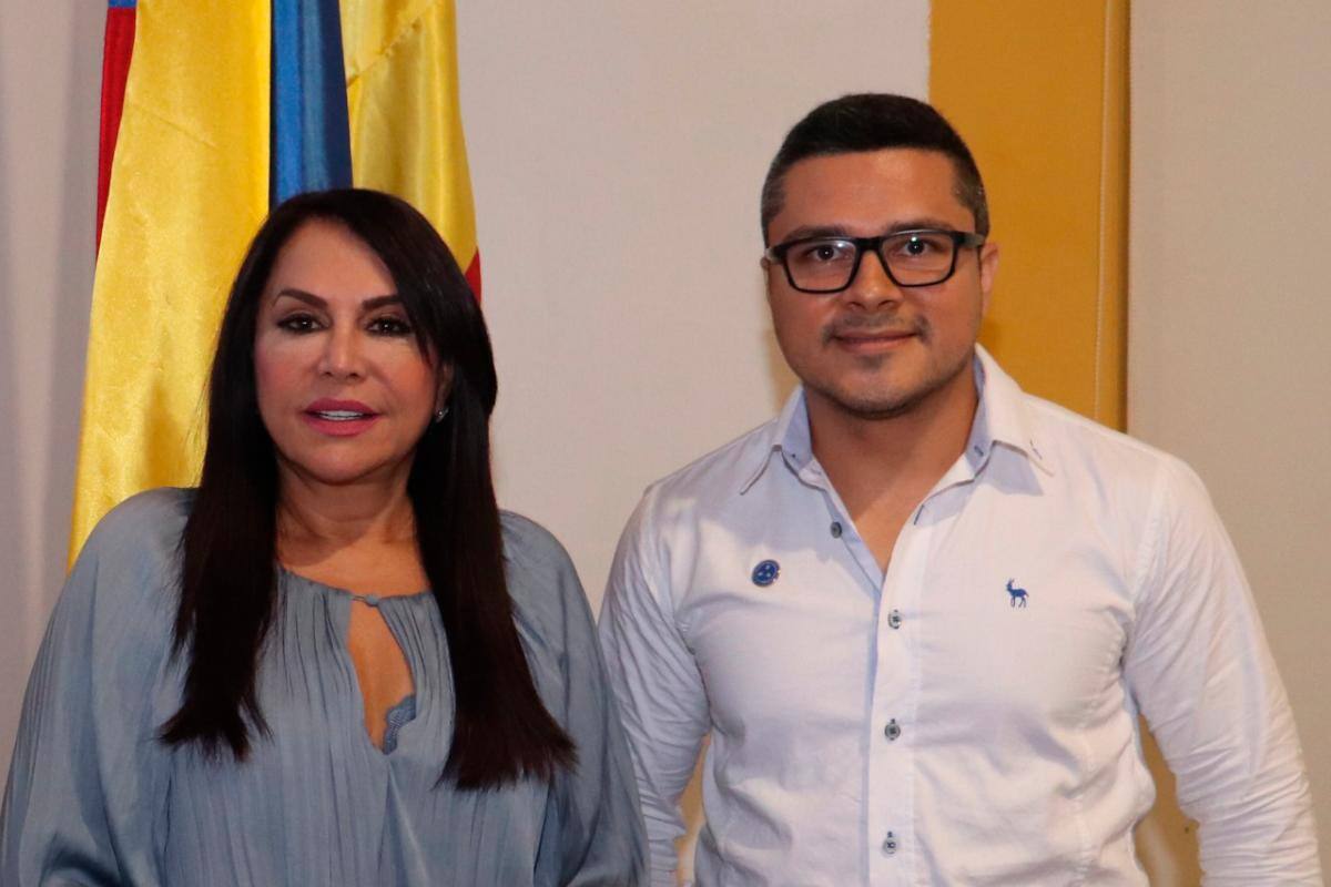 Mayra Rodríguez, presidenta de la Junta Directiva de la CCC y Diego Alonso Martínez Ocampo, vicepresidente. // Archivo