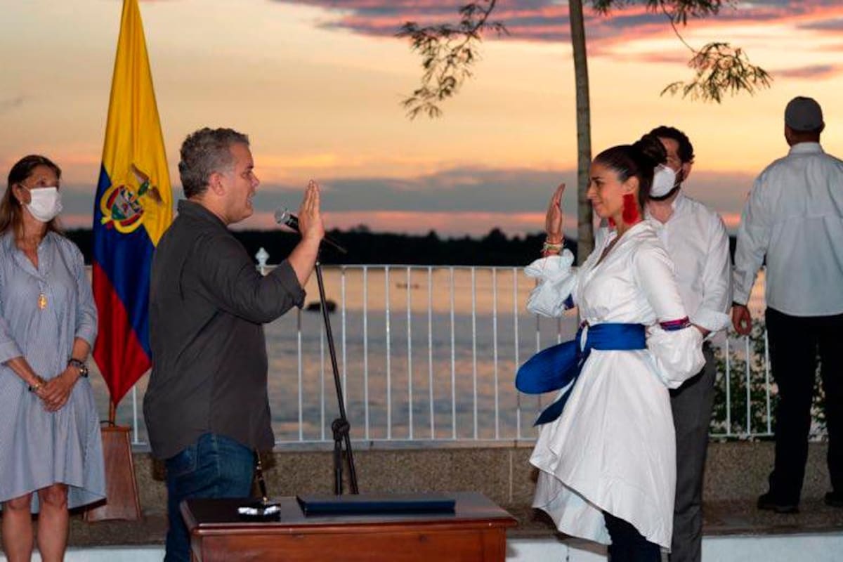 Duque posesiona a la Consejera para las Regiones y al Gerente de Fronteras
