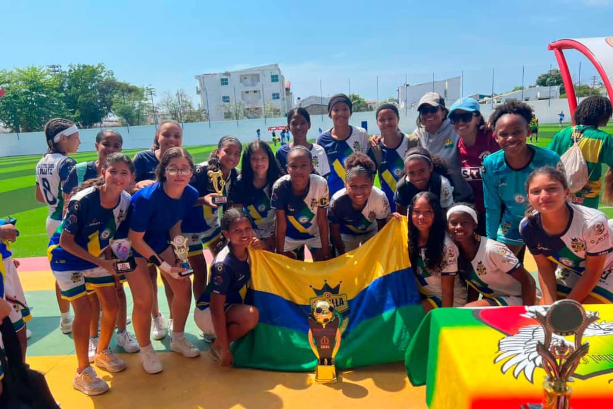 ¡Así se hace!: La Villa Fútbol Club gana dos títulos y ratifica su gran progreso deportivo