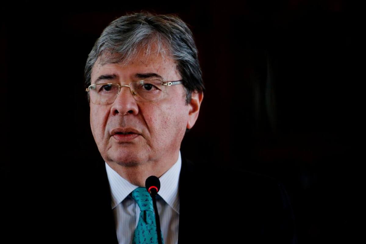 Canciller colombiano irá a reunión en Lima que busca sumar apoyos para Guaidó