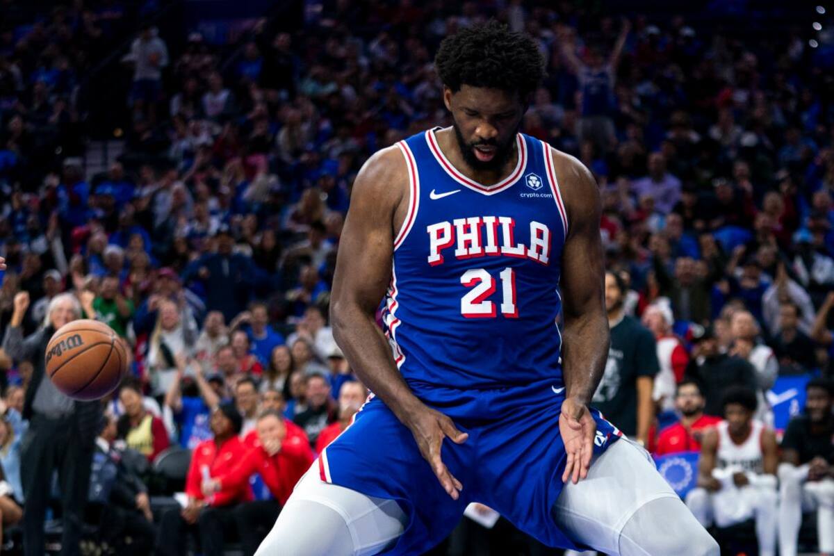 Multado estrella de la NBA por gesto obsceno