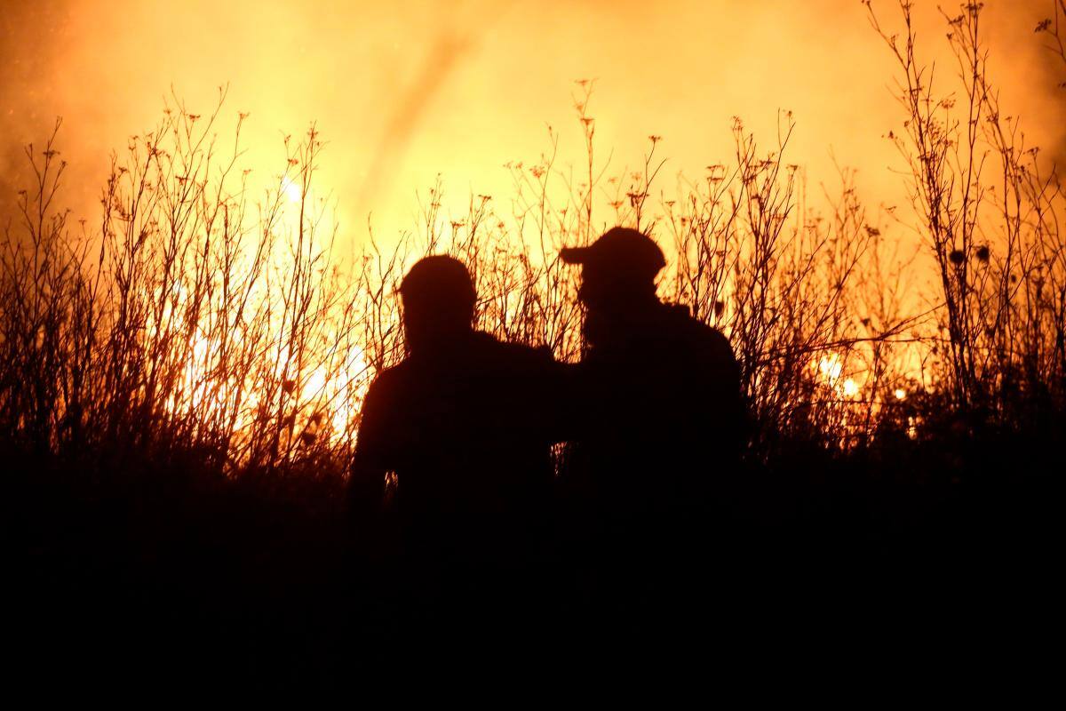 Grecia registra el primer muerto por los graves incendios que arrasan el país