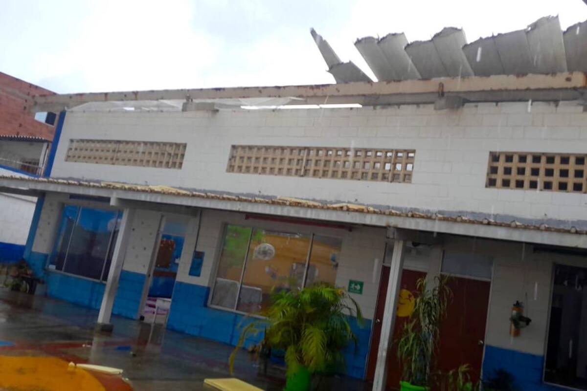 Torrencial aguacero provocó varias emergencias en Barranquilla