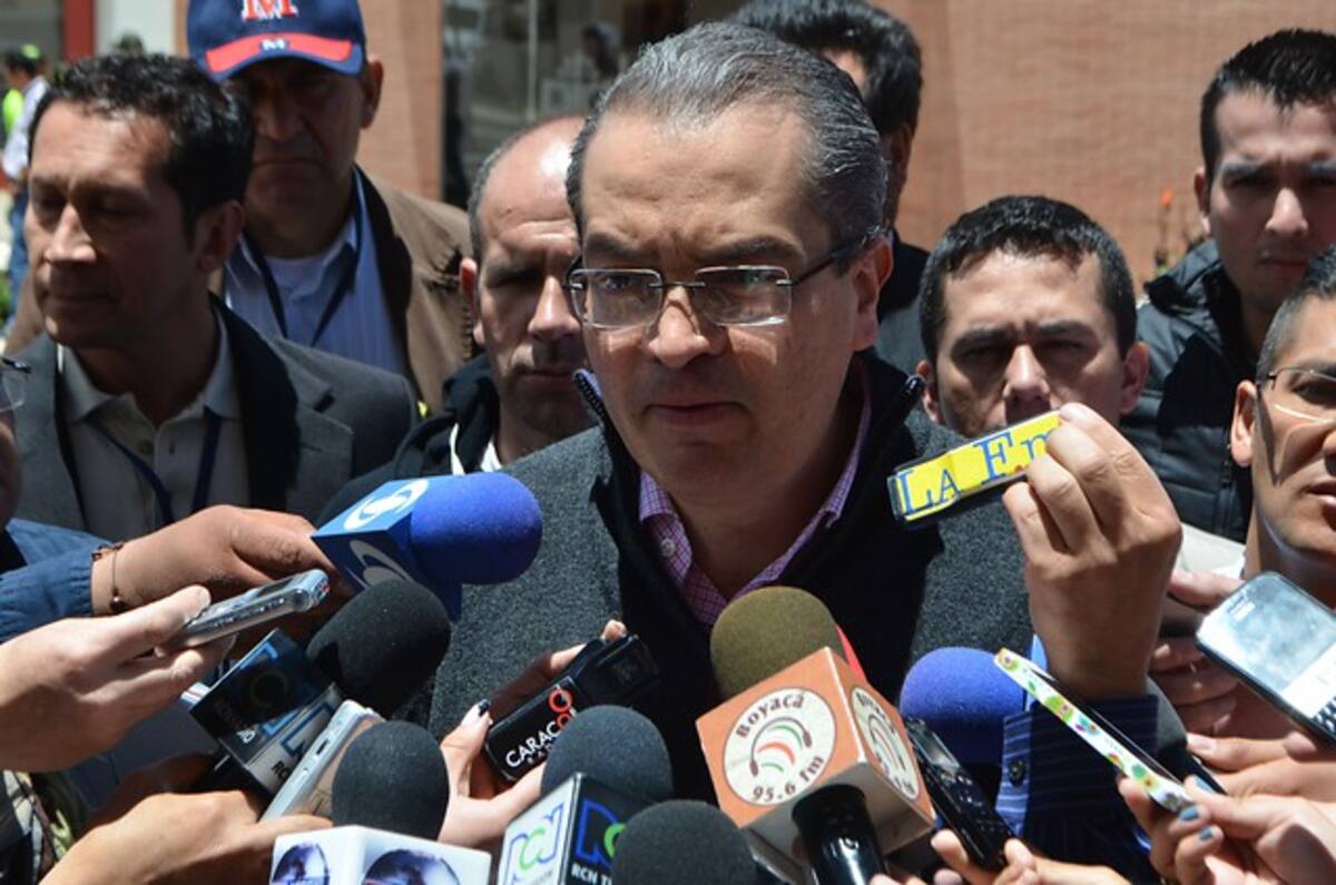 Ministro del Interior, Fernando Carrillo en Tunja. Colprensa