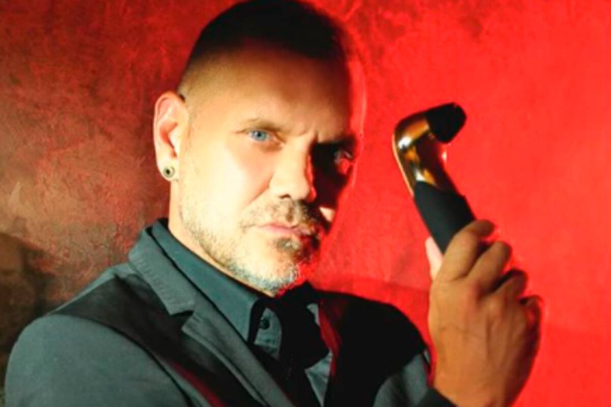 Nacho Vidal genera indignación por grabar video porno en cementerio