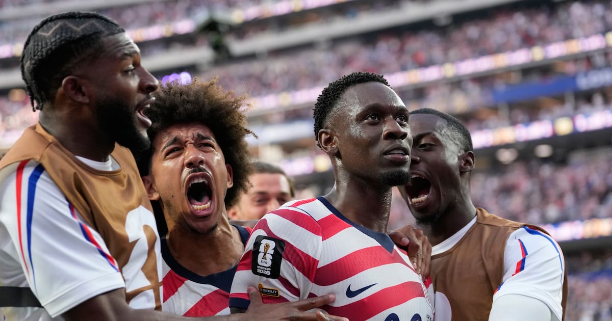 Estados Unidos y Canadá también celebraron en la fiesta del Mundial