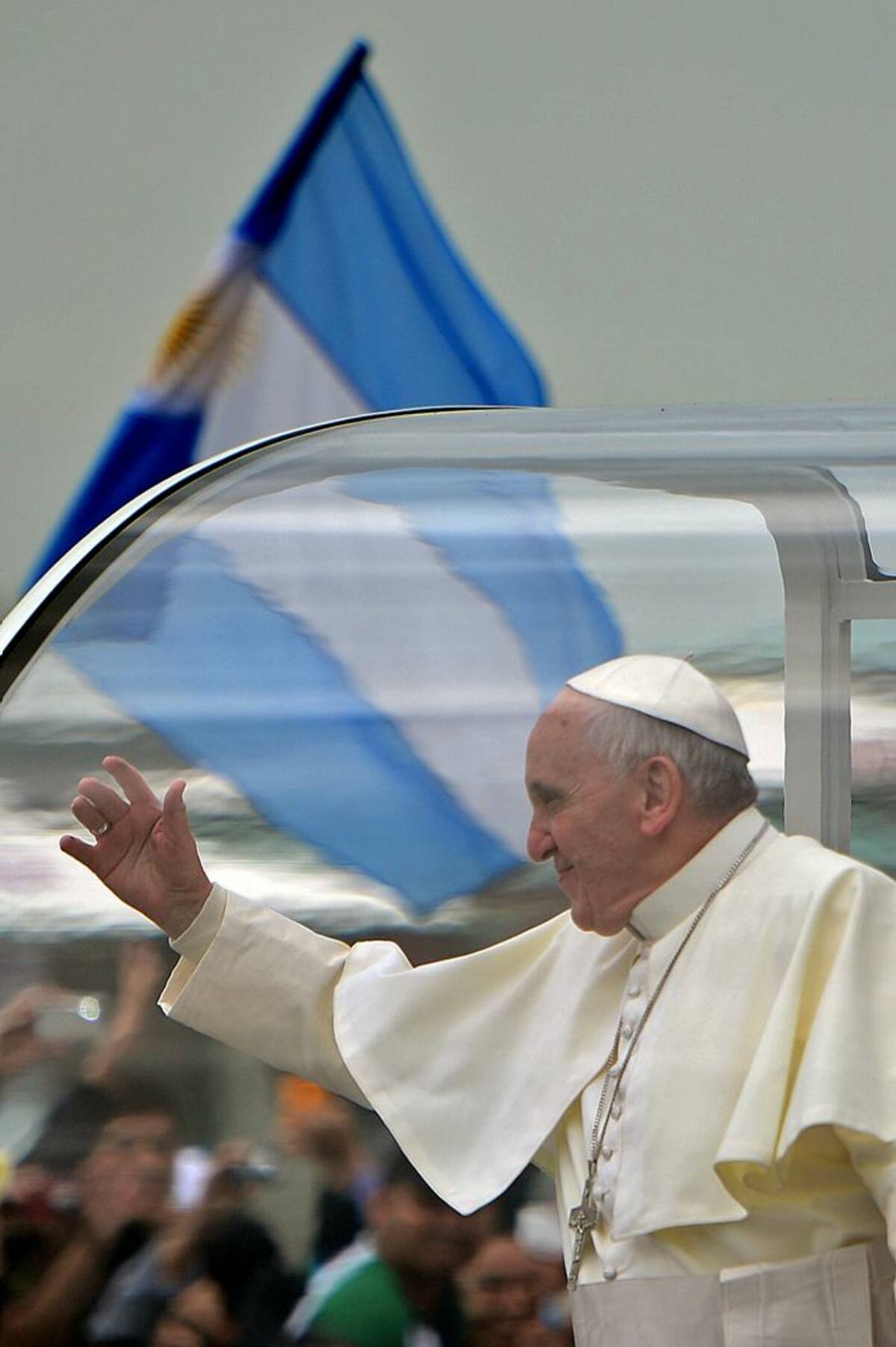 Jóvenes de muchas nacionalidades han presenciado al Papa durante su recorrido por Brasil. AFP CHRISTOPHE SIMON