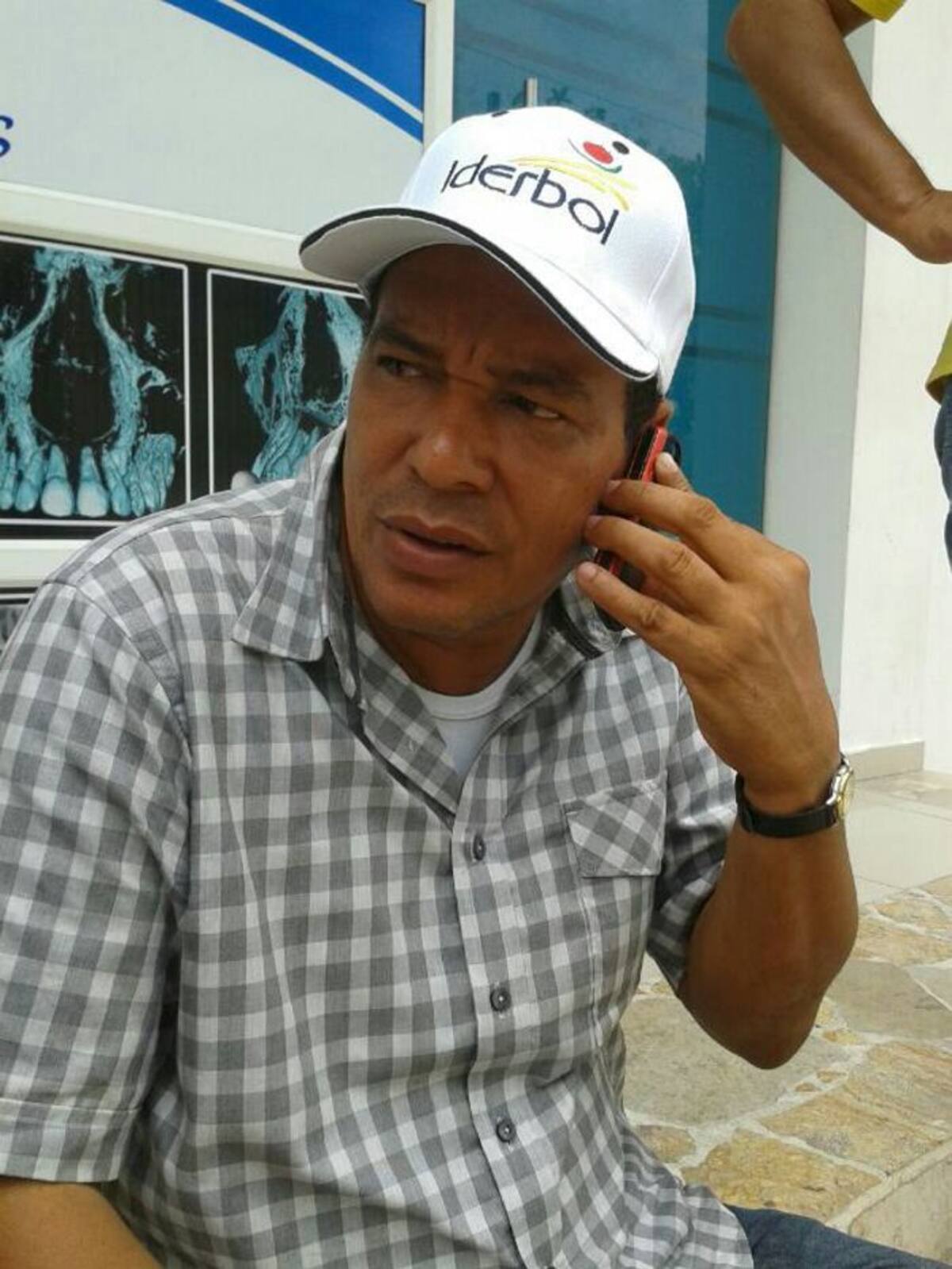 Maestro Óscar Noriega Sarmiento, escultor cartagenero.