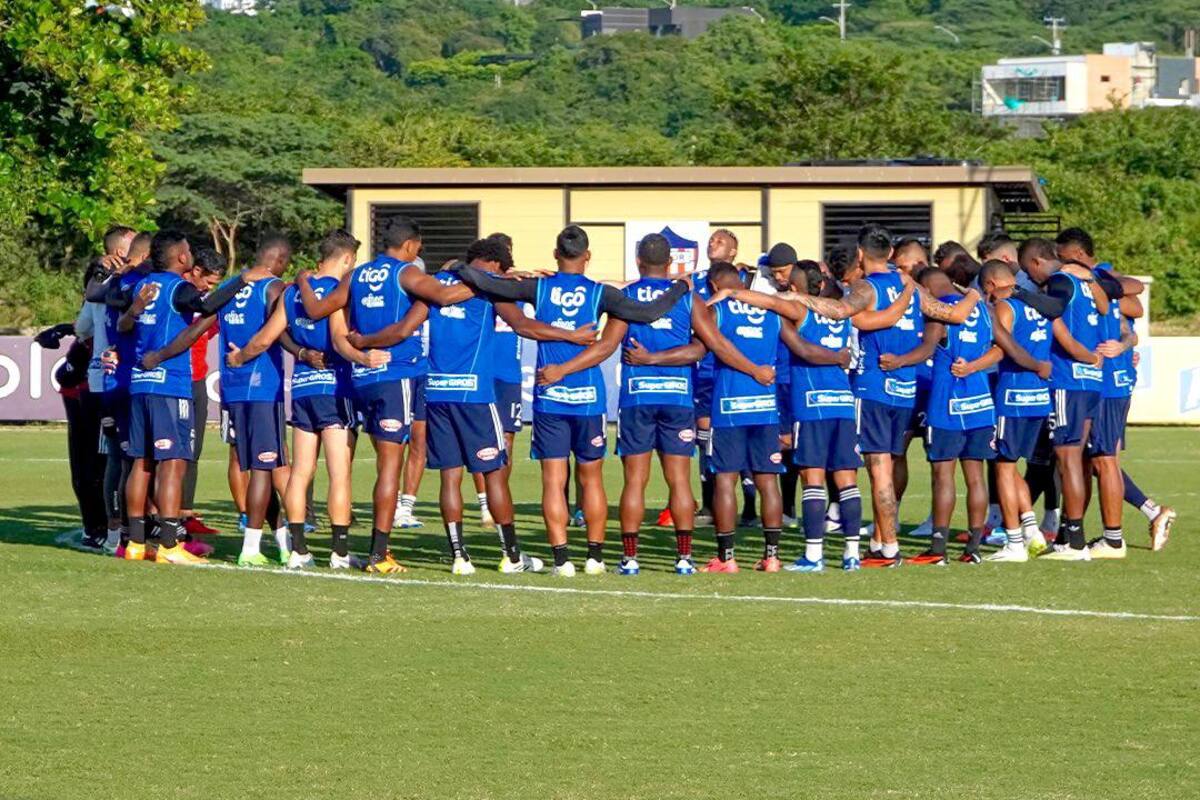 Reyes confía en sus jugadores para que Junior pase a la final de la liga
