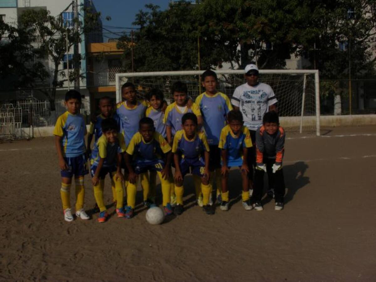 Academia de Crespo, campeón de la categoría sub-10. CORTESÍA