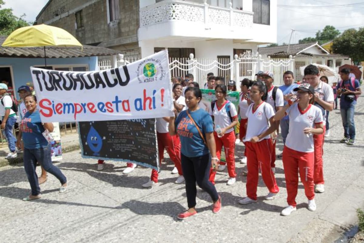 Con la marcha se pretendía que la comunidad también se vincule al cuidado de Mameyal y de otros cuerpos de agua. Julio Castaño/ El Universal