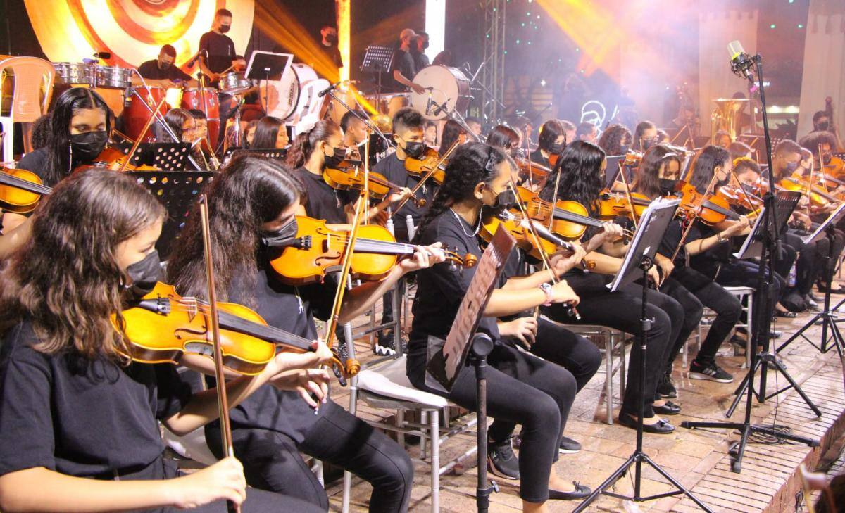 Los niños, adolescentes y jóvenes que integran la Orquesta se forman en diferentes entidades//Manuel Santiago Pérez. El Universal.