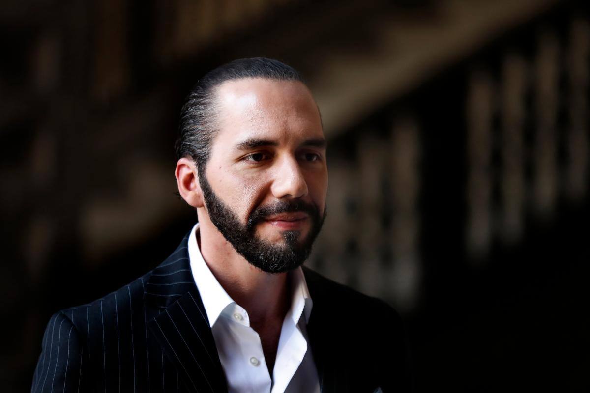 Entra en vigor la licencia de Nayib Bukele para que busque su reelección
