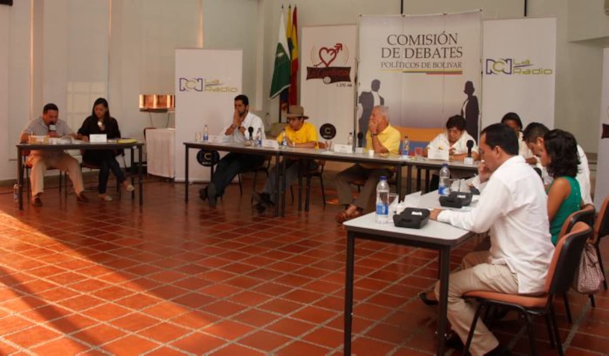 El debate, cuyo moderador fue Manolo Duque, duró una hora y media. Lorena Henriquez