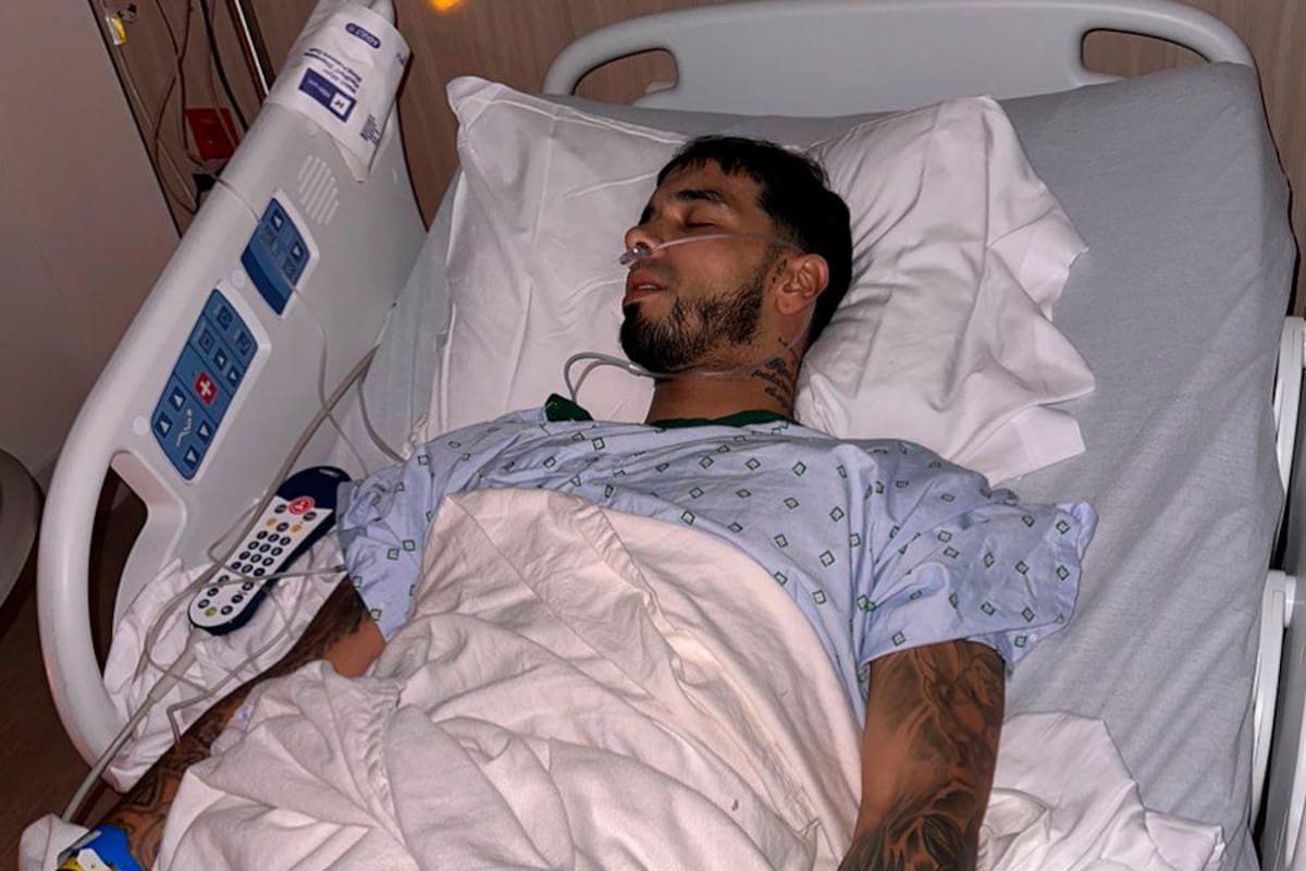 Anuel prendió las alertas al pedir donaciones de sangre a sus seguidores
