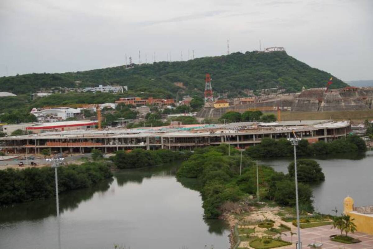 Panorámica del desarrollo del proyecto comercial Mall Plaza El Castillo. OSCAR DÍAZ - EL UNIVERSAL