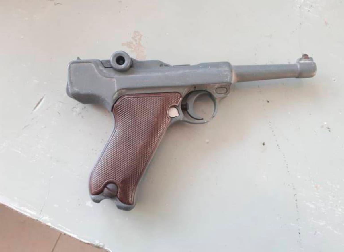 Pistola de fabricación alemana que fue utilizada en la Primera y Segunda Guerra Mundial.