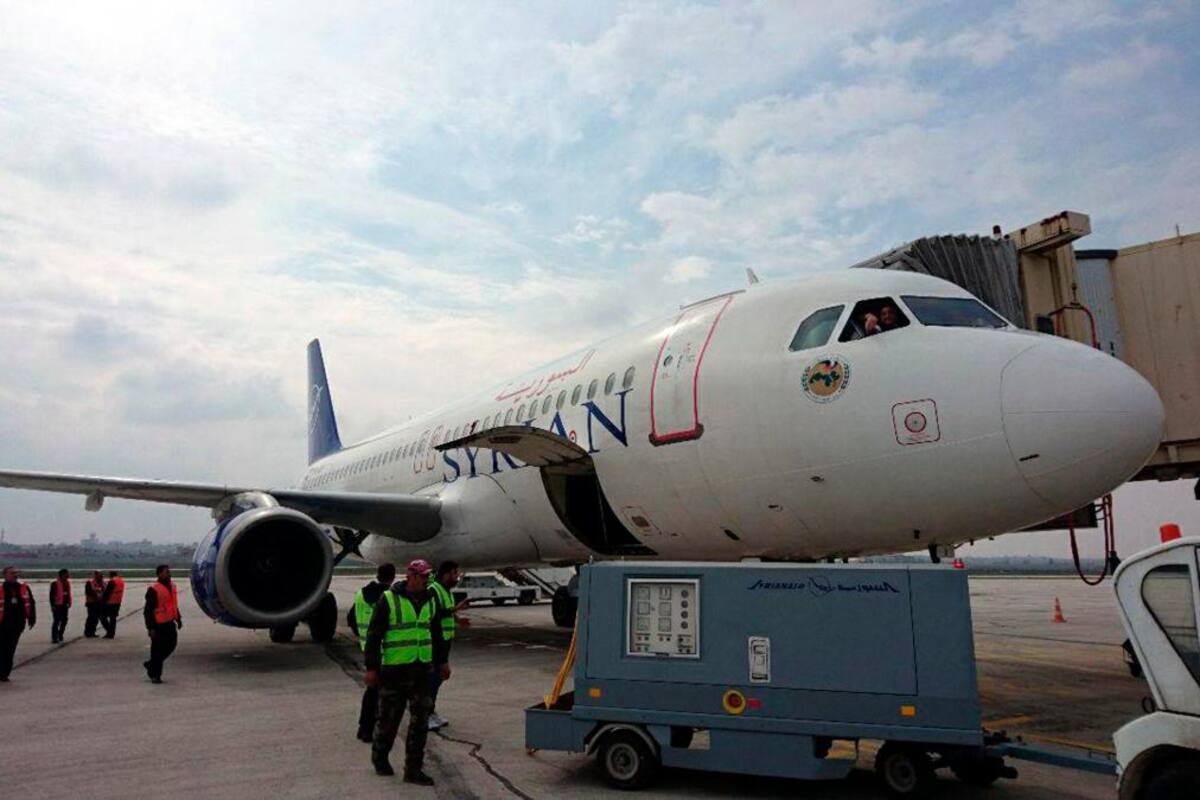 Siria reabre el aeropuerto de Alepo tras más de 7 años de cierre por la guerra