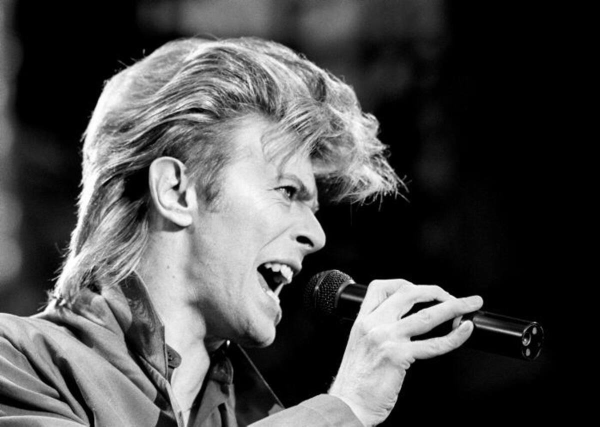David Bowie será homenajeado esta noche en la gala de los premios Grammy 2016. Ap
