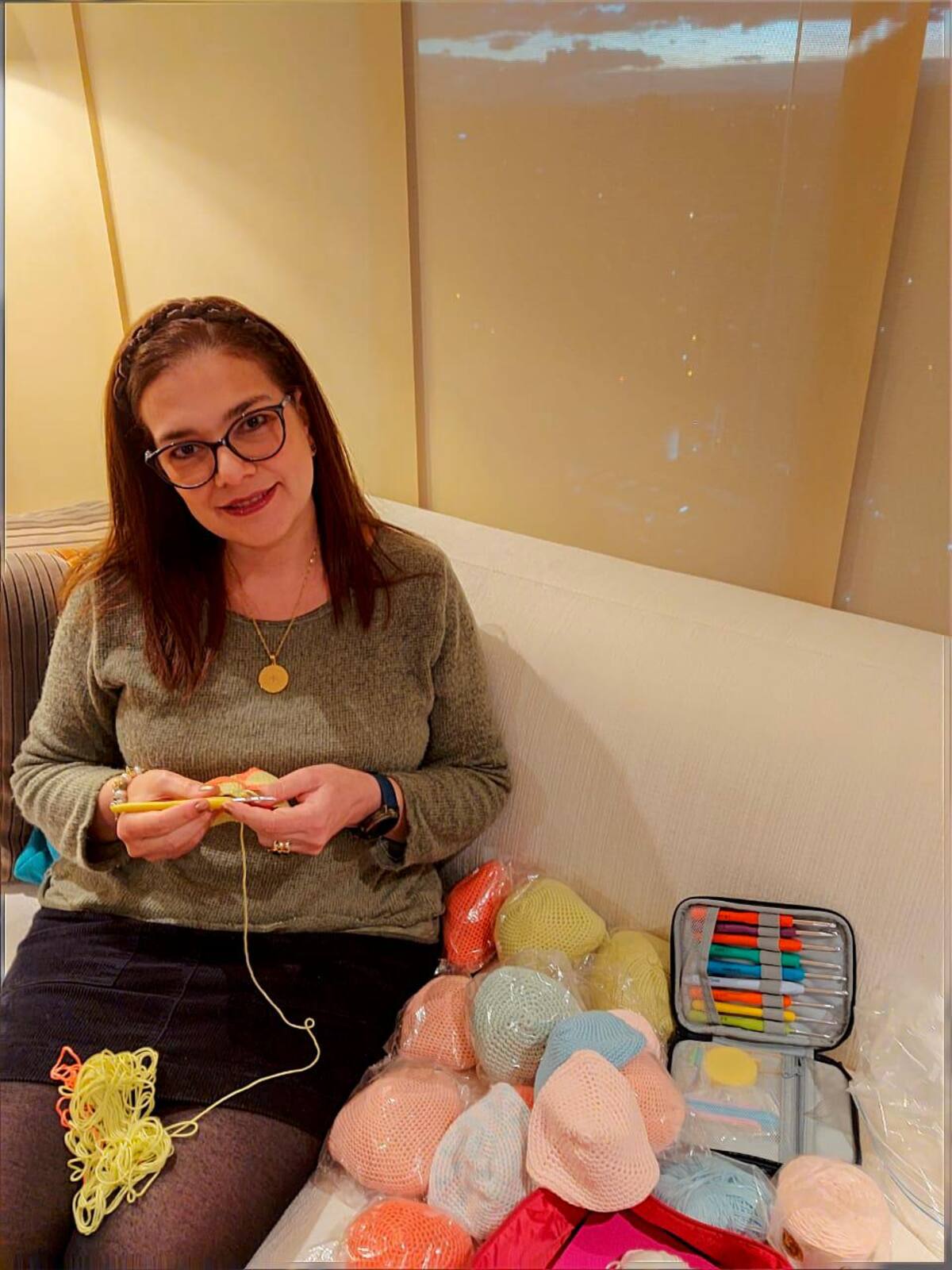 Victoria Vellojín, cuñada e Ludmila. Vive en Bogotá y trabaja para los hoteles Estelar.