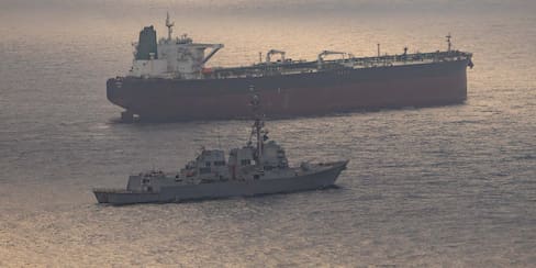 Crece tensión: Estados Unidos sigue frenando barcos iraníes pese a alto al fuego