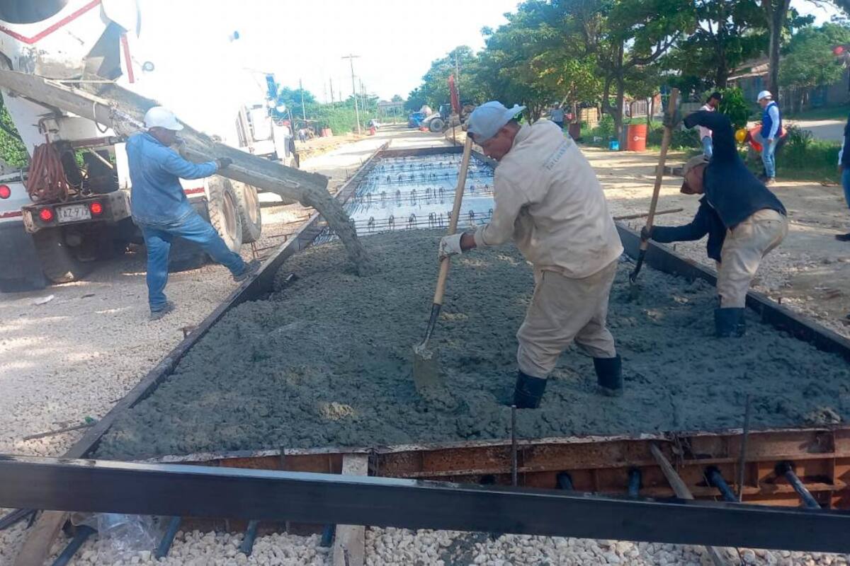 ¡Por fin! Llegó el concreto a la vía Policarpa - Arroz Barato