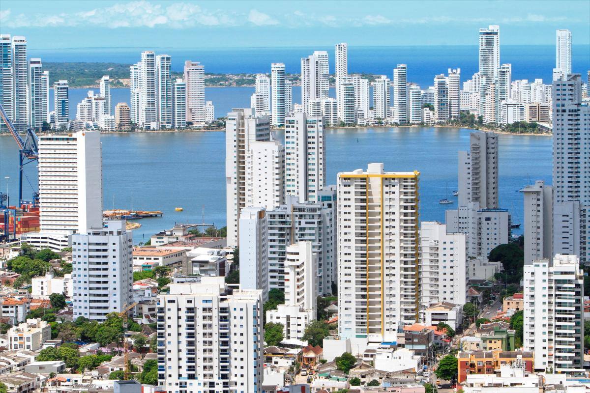 Financiación del Dique: Habitantes de la bahía en desacuerdo con Petro