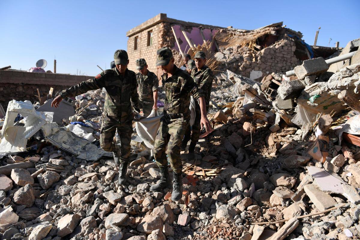 Muertes en terremoto de Marruecos ya superan las 2.000 personas