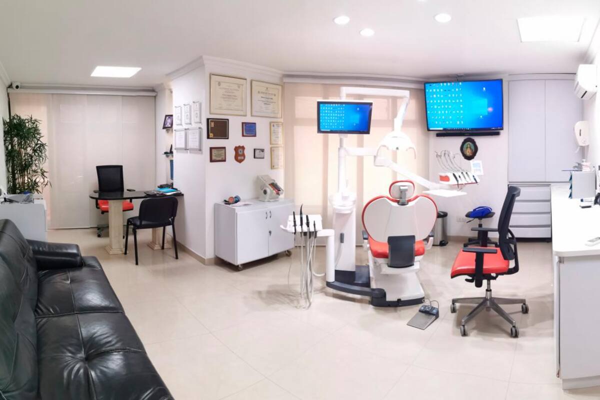 Salvador Insignares, a la vanguardia en odontología