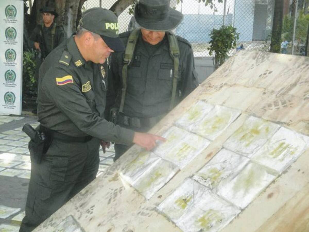 Camuflados en listones de madera con doble fondo fue hallada la droga