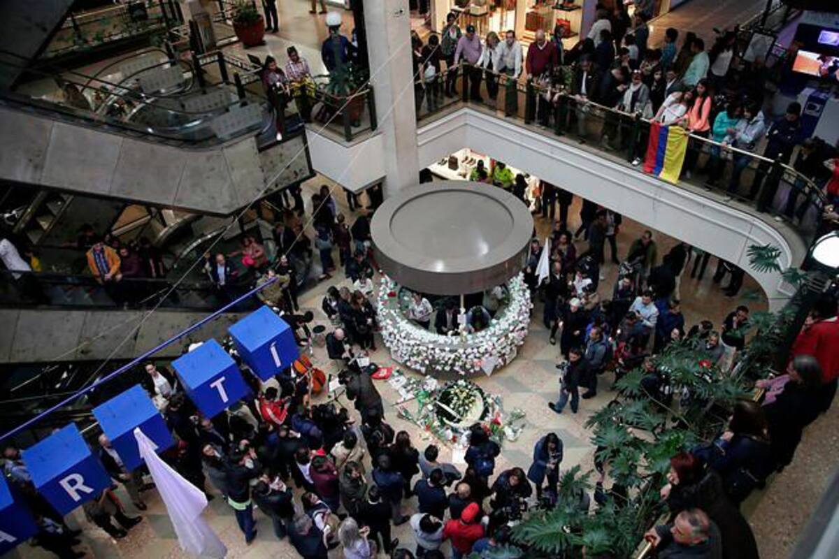 En libertad dos vinculados con el atentado al centro comercial Andino