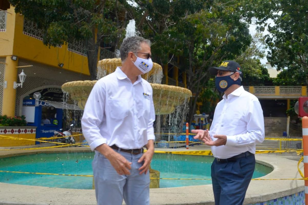 Alcaldía inspecciona los centros comerciales de Cartagena