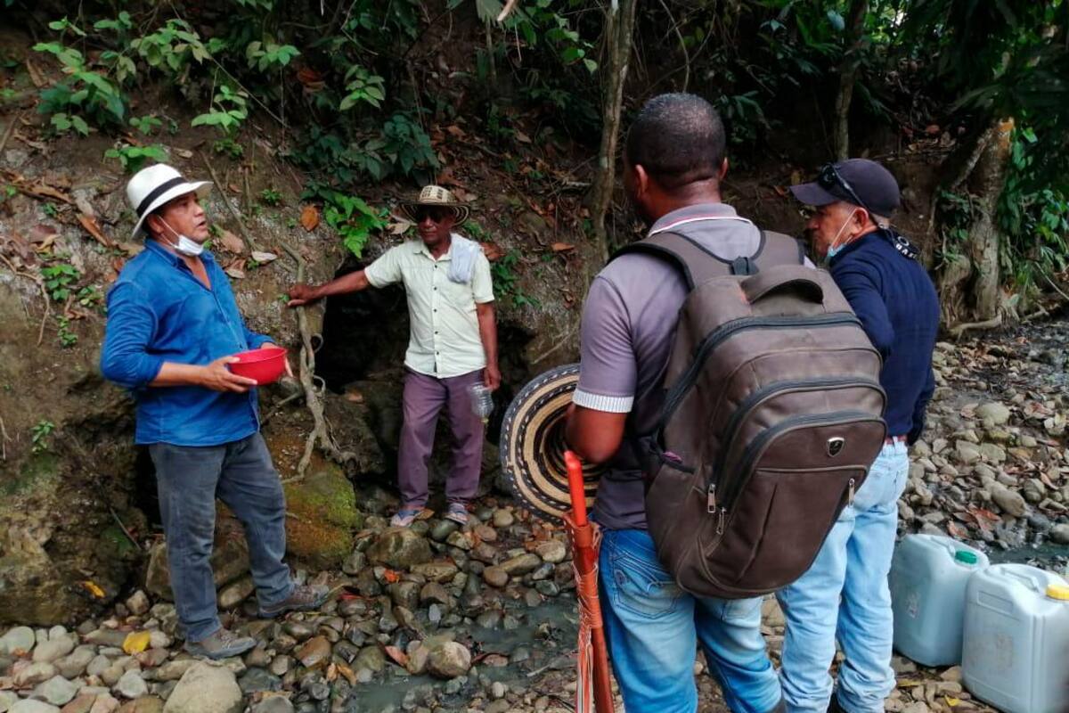 Hallan acuíferos con agua apta para el consumo humano