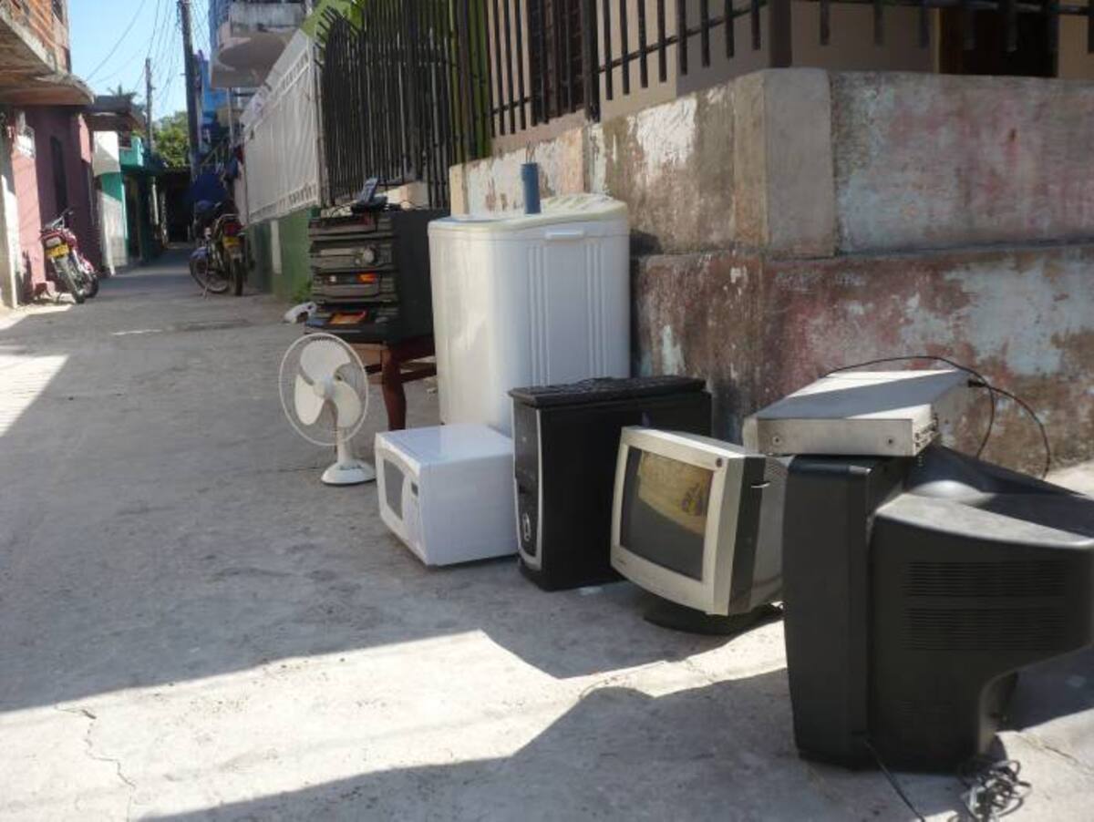 Desde el año 2010 se están registrando quemas de electrodomésticos en 13 de Mayo y Primavera. FOTO RUBEN DARIO ALVAREZ-ELUNIVERSAL