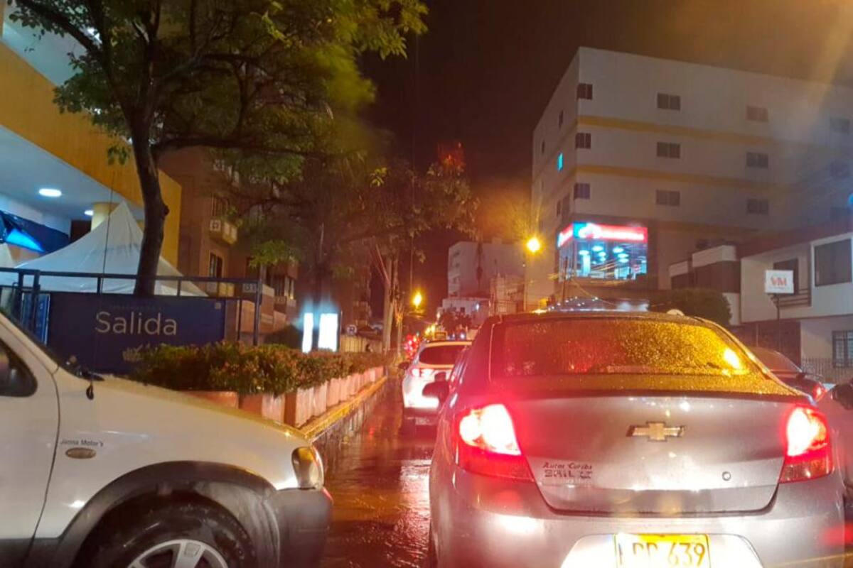 Caos en Cartagena: no hay flujo vehicular en vías principales