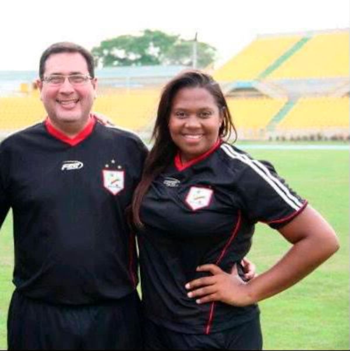 José William Rodríguez, médico de Real Cartagena y Tania Valdés, han mostrado siempre un gran profesionalismo con el equipo de la ciudad. //Cortesía