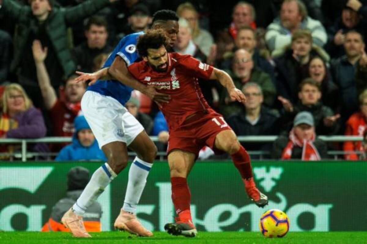 Yerri Mina fue titular, pero Everton perdió ante Liverpool