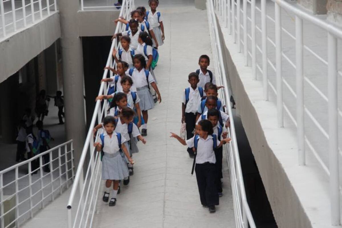 La Institución Educativa Nuestro Esfuerzo ubicada en el barrio El Pozón. LUIS C. PRADO - EL UNIVERSAL
