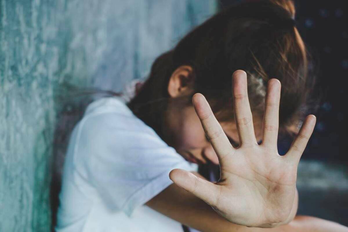 A prisión adulto mayor, de 69 años, que abusó sexualmente de gemelas de 7 años