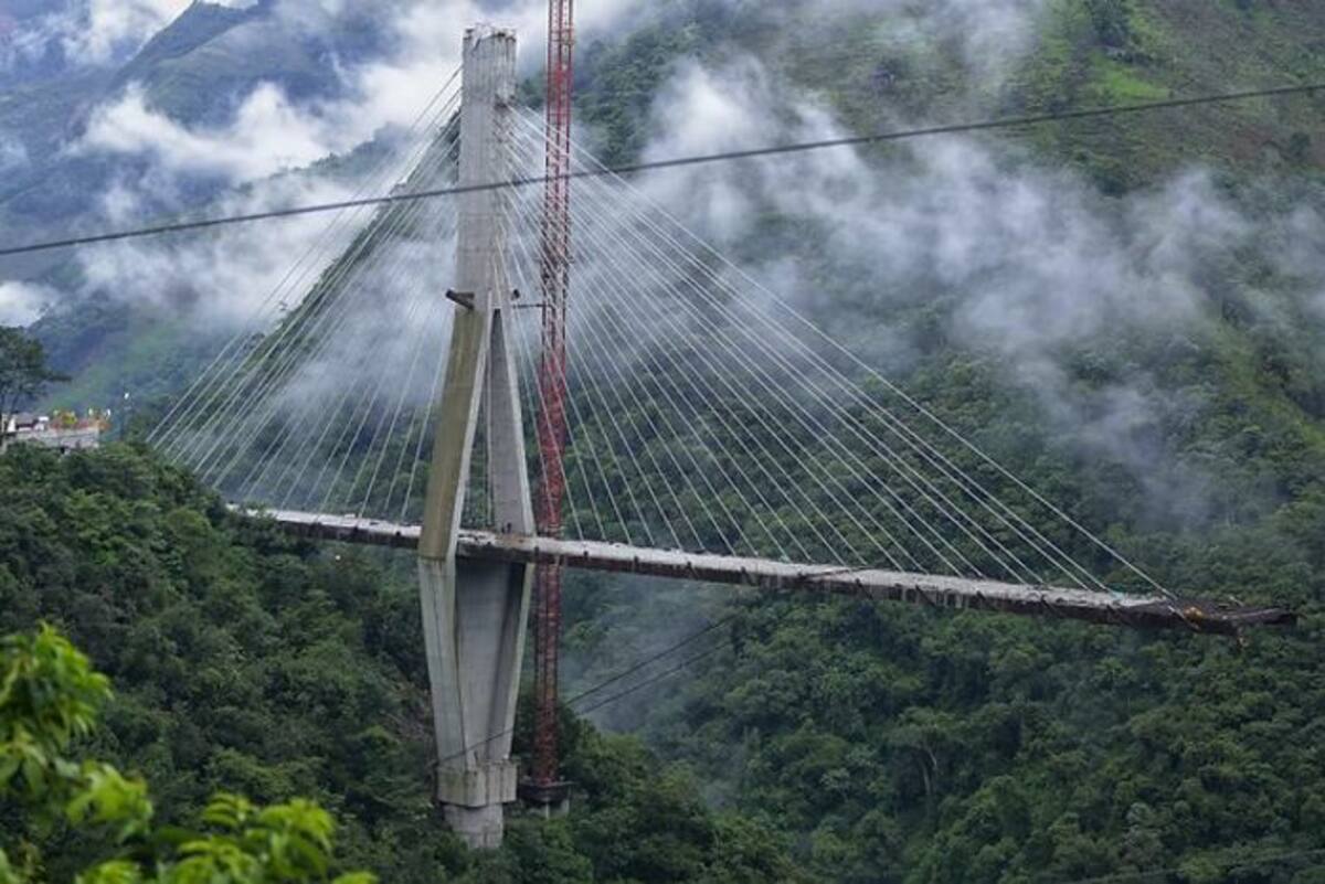 Los estudios y la construcción del nuevo puente tomarán cerca de 22 meses y se utilizarán los cimientos de la obra anterior, que ya fueron evaluados y se determinó que están bien diseñados. COLPRENSA