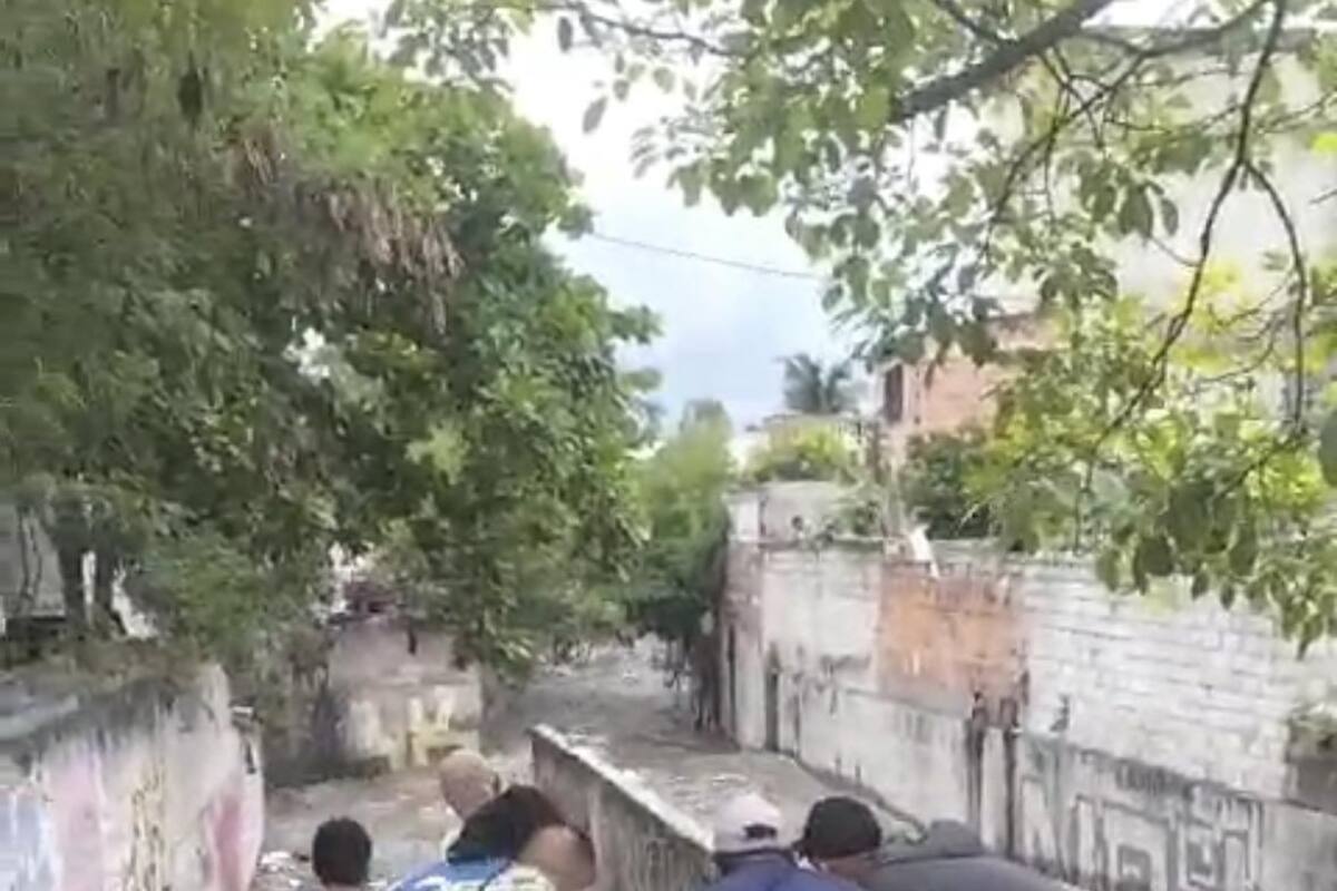 Un menor y un adulto fueron arrastrados por arroyo: están desaparecidos