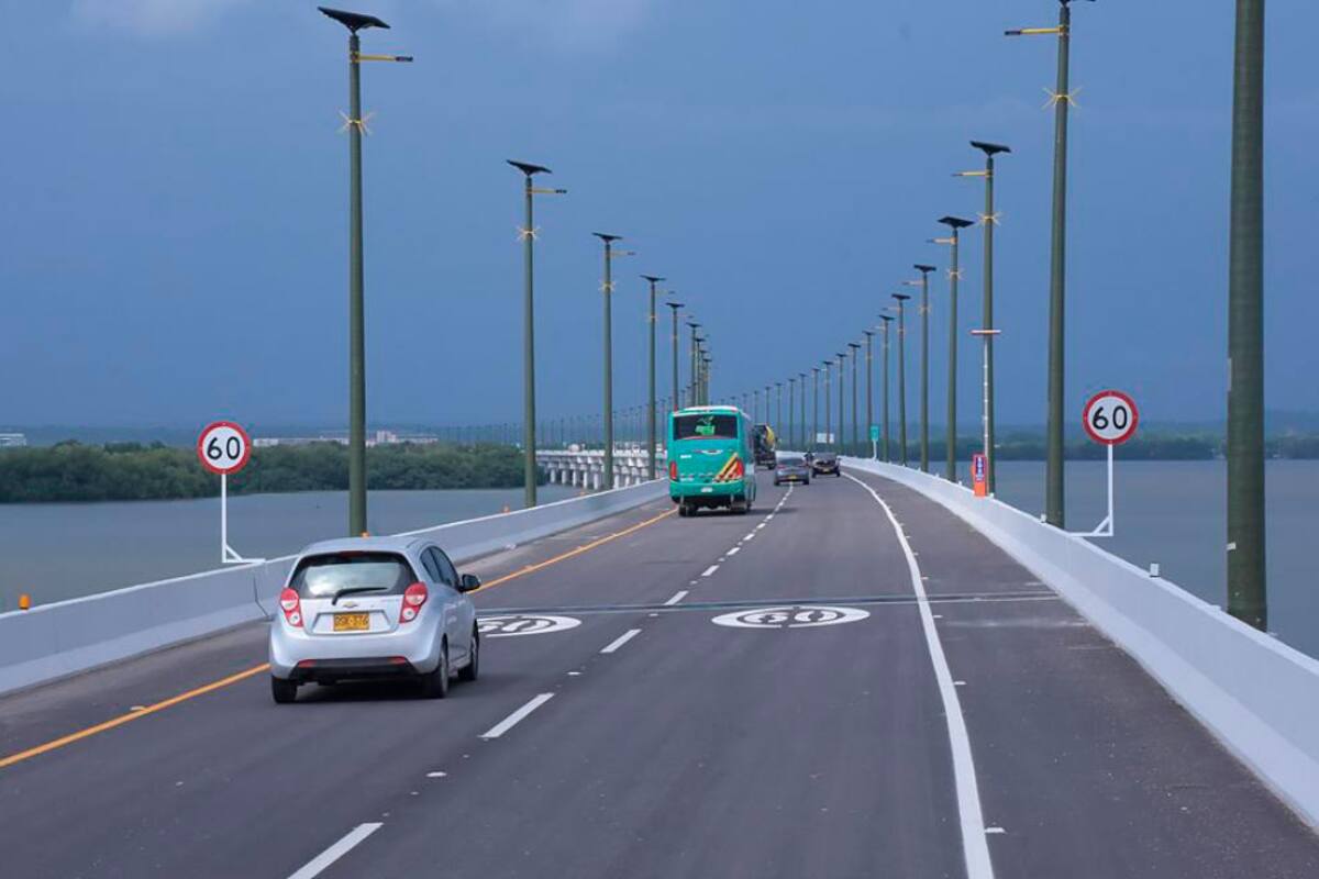 Motociclista muere tras sufrir accidente en viaducto del Gran Manglar