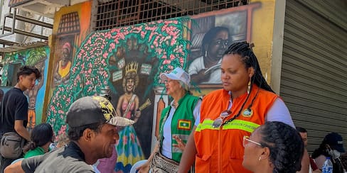 Realizan jornada psicosocial a habitantes de la calle en Bazurto